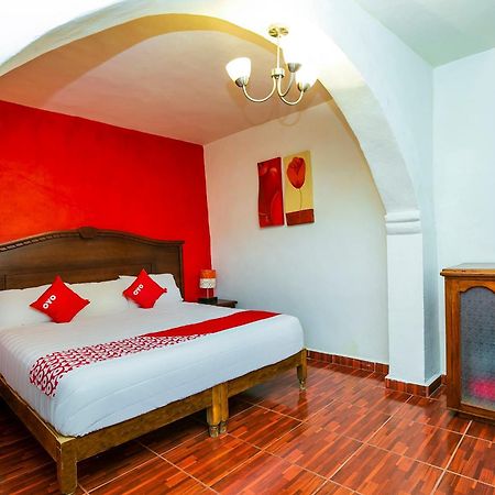 Oyo Posada De Los Angeles, Pátzcuaro Exterior foto
