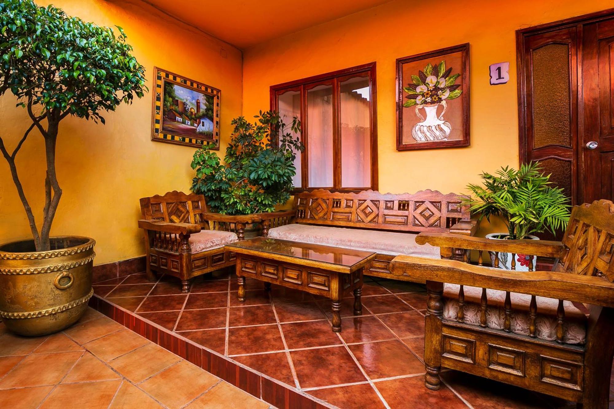 Oyo Posada De Los Angeles, Pátzcuaro Exterior foto